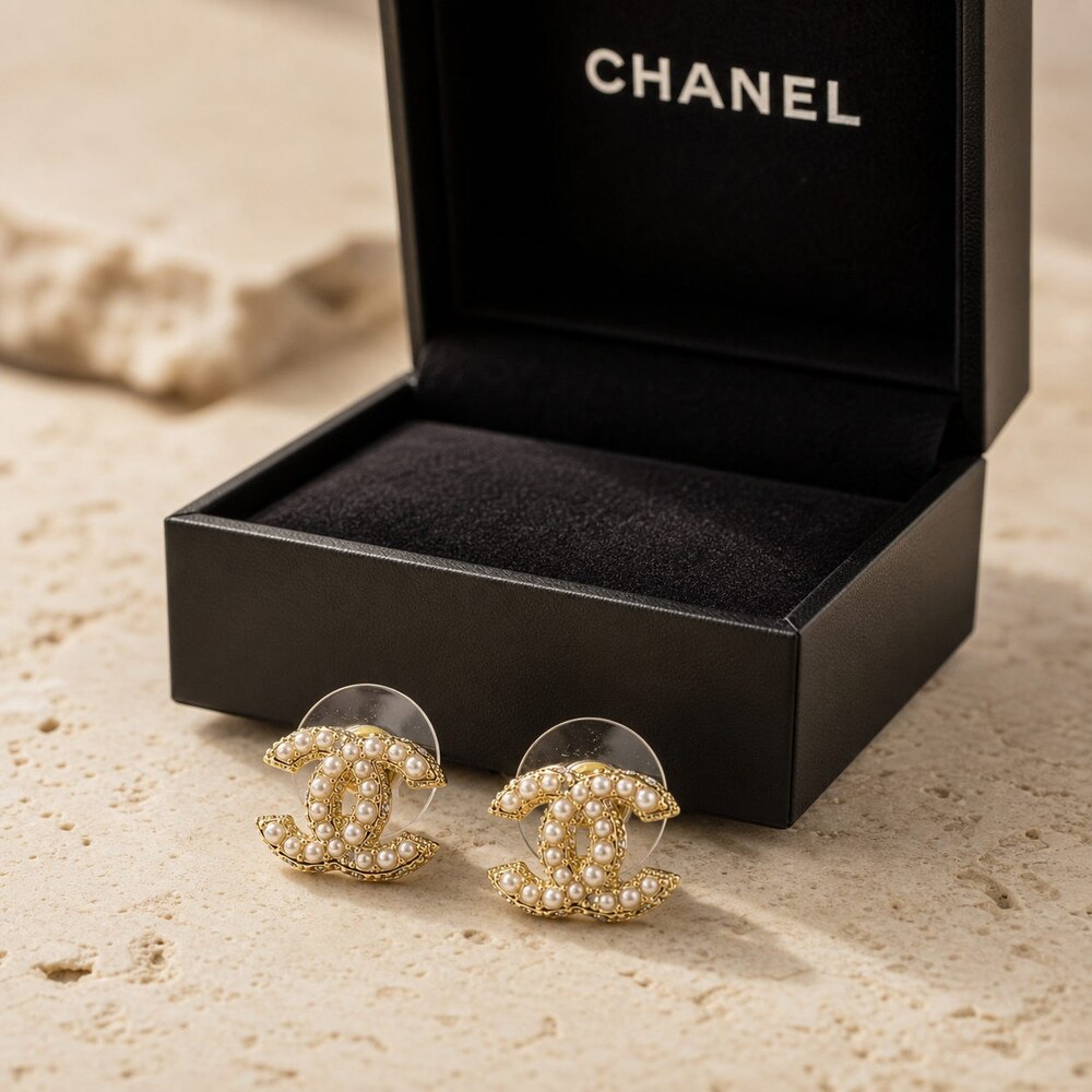 CHANEL Classic Parisian Earrings Style 40 | New with Box - Picture 4 of 9
